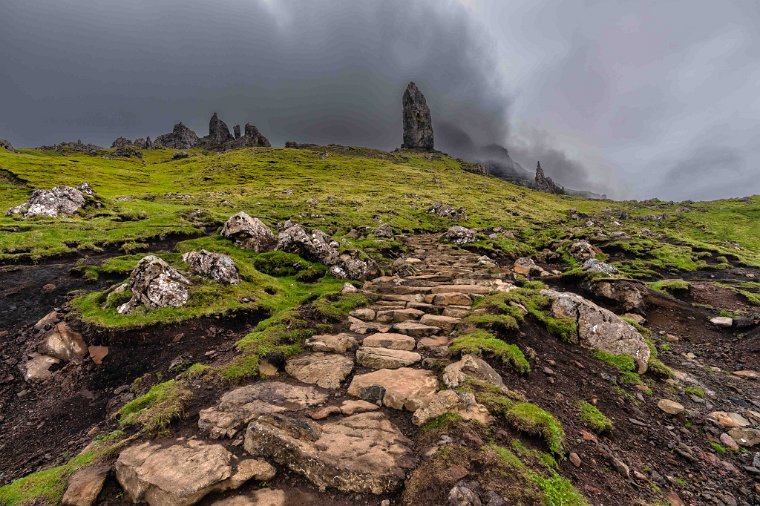 049 Isle of Skye, old man of storr.jpg